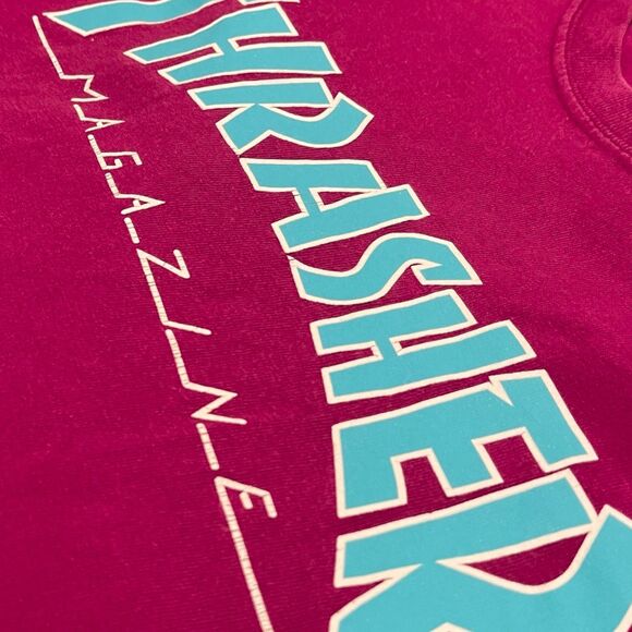 Thrasher Magazine Logo Tee Red Blue Graphic Skate T-Shirt Sz S Casual Chill - Picture 2 of 5